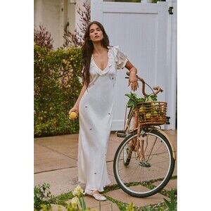 v neck ivory wedding dress Ivory V Neck Beach Wedding Dresses with Lace Appliques WD546 US0 / Custom Color